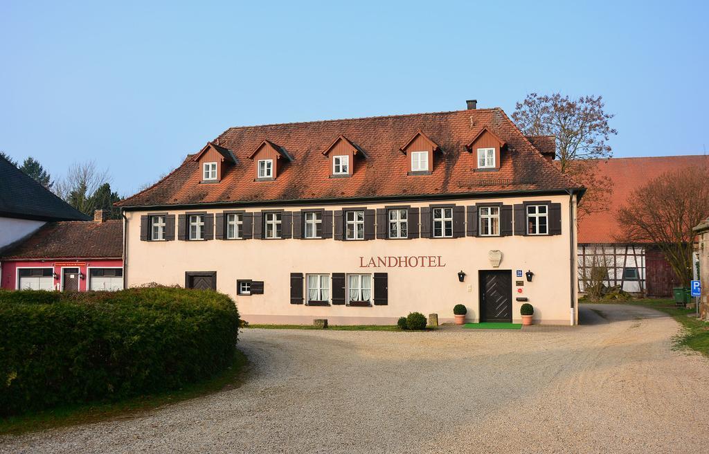 Landhotel Schloss 부텐하임 외부 사진